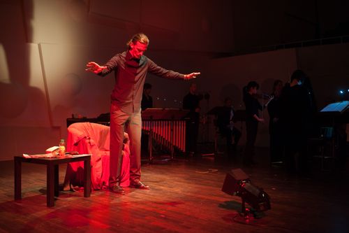 a moment from the symposium on Manos Tsangaris and his music theater in Dresden 2014