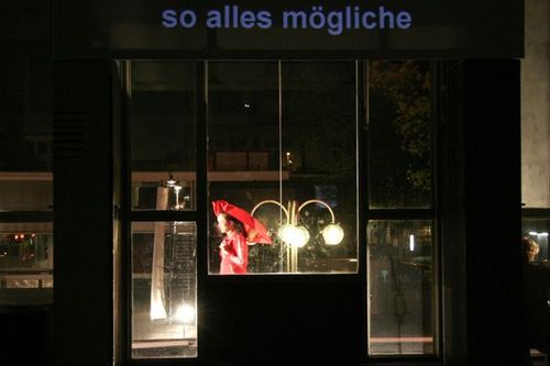 a picture showing a moment from “Centralstation”