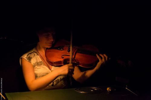 picture showing a moment from Manos Tsangaris' piece “Love & Diversity” in Athens