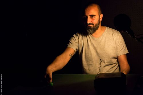 picture showing a moment from Manos Tsangaris' piece “Love & Diversity” in Athens