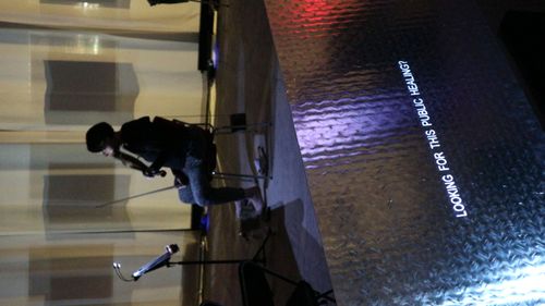 picture showing a moment from Manos Tsangaris' piece “City Pieces” in Cologne