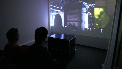 picture showing a moment from Manos Tsangaris' piece “City Pieces” in Cologne