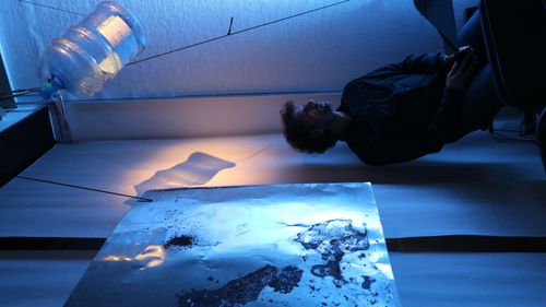 picture showing a moment from Manos Tsangaris' piece “City Pieces” in Cologne
