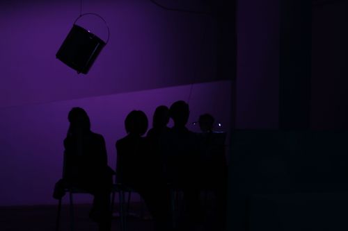 picture showing a moment from Manos Tsangaris' piece “City Pieces” in Hong Kong
