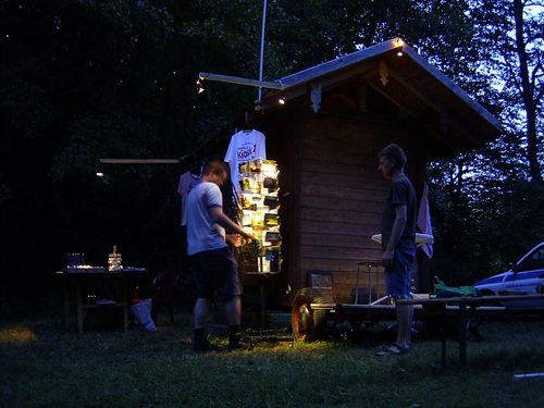 picture of Manos Tsangaris' installation “Kiosk” in Rümlingen