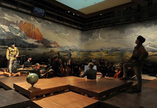 picture showing a moment from Manos Tsangaris' opera “Karl May”