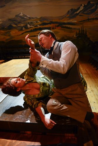 picture showing a moment from Manos Tsangaris' opera “Karl May”
