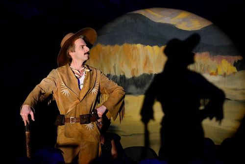 picture showing a moment from Manos Tsangaris' opera “Karl May”