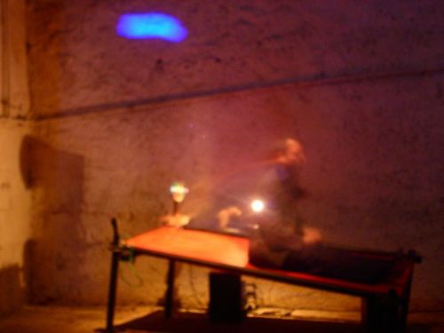a picture showing a moment from “Drei Räume”