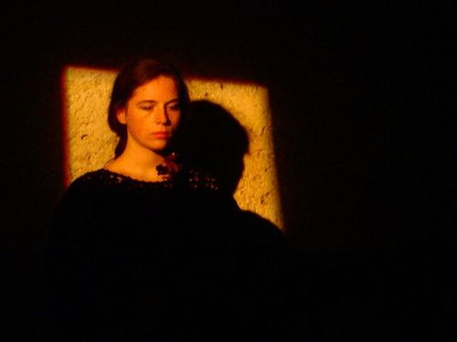 a picture showing a moment from “Drei Räume”