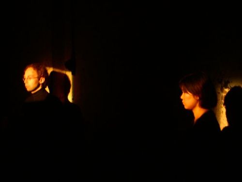 a picture showing a moment from “Drei Räume”