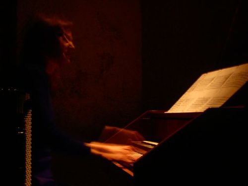 a picture showing a moment from “Drei Räume”